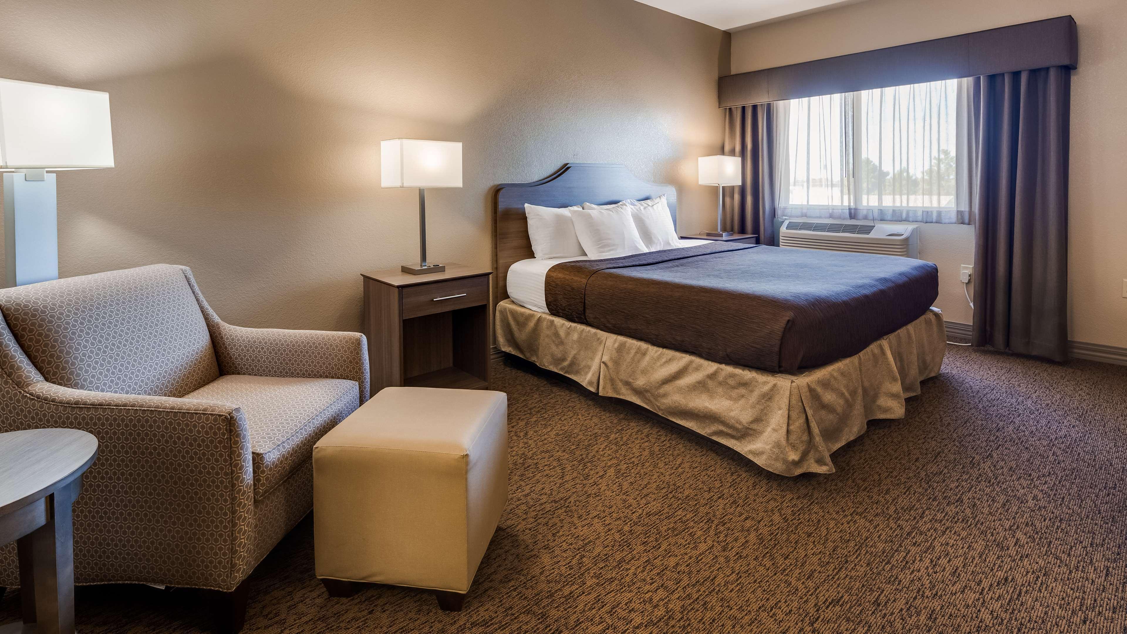 Best Western El-Quartelejo Inn & Suites Scott City Esterno foto